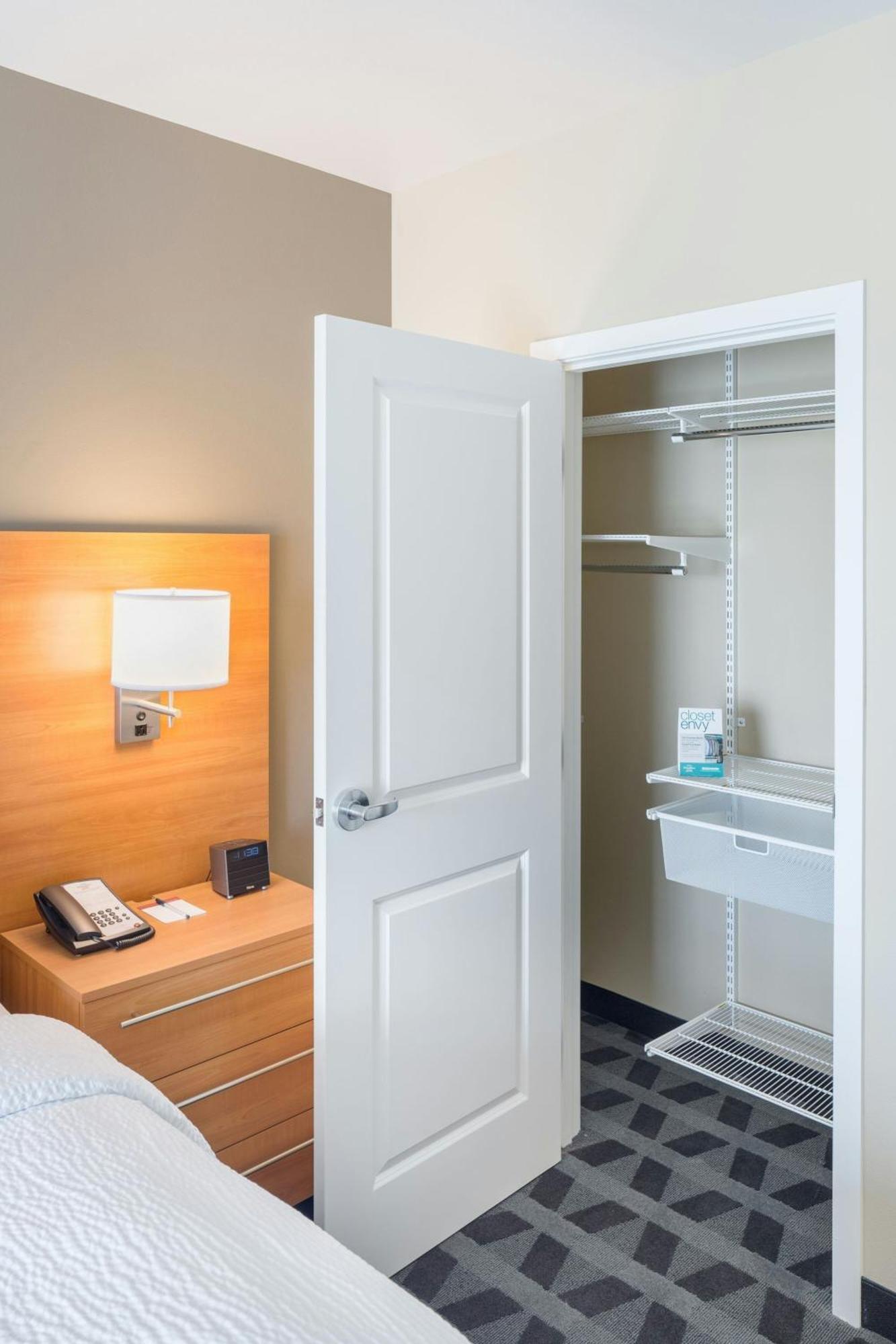 Towneplace By Marriott Portland Vancouver Hotel Evergreen